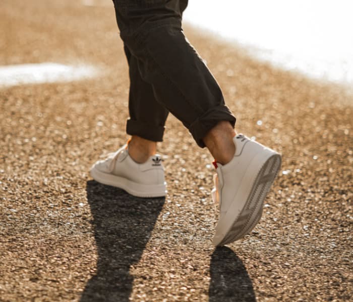 西日暮里駅徒歩2分・日暮里駅徒歩5分